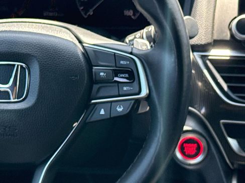 Used 2021 Honda Accord Sport image 17