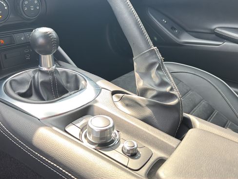 Certified 2024 MAZDA MX-5 Miata RF Club RWD image 26