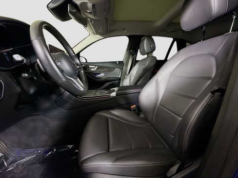 Used 2022 Mercedes-Benz GLC 300 4MATIC image 22