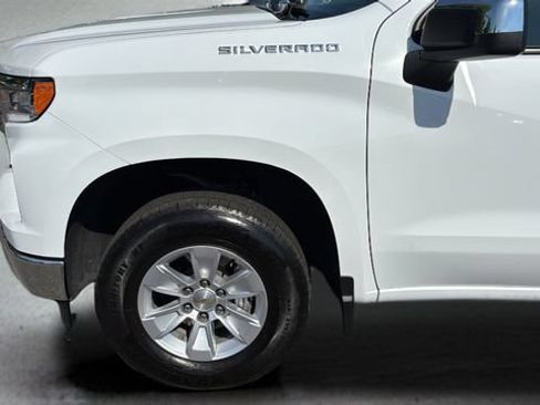Used 2025 Chevrolet Silverado 1500 LT AWD/4WD image 35