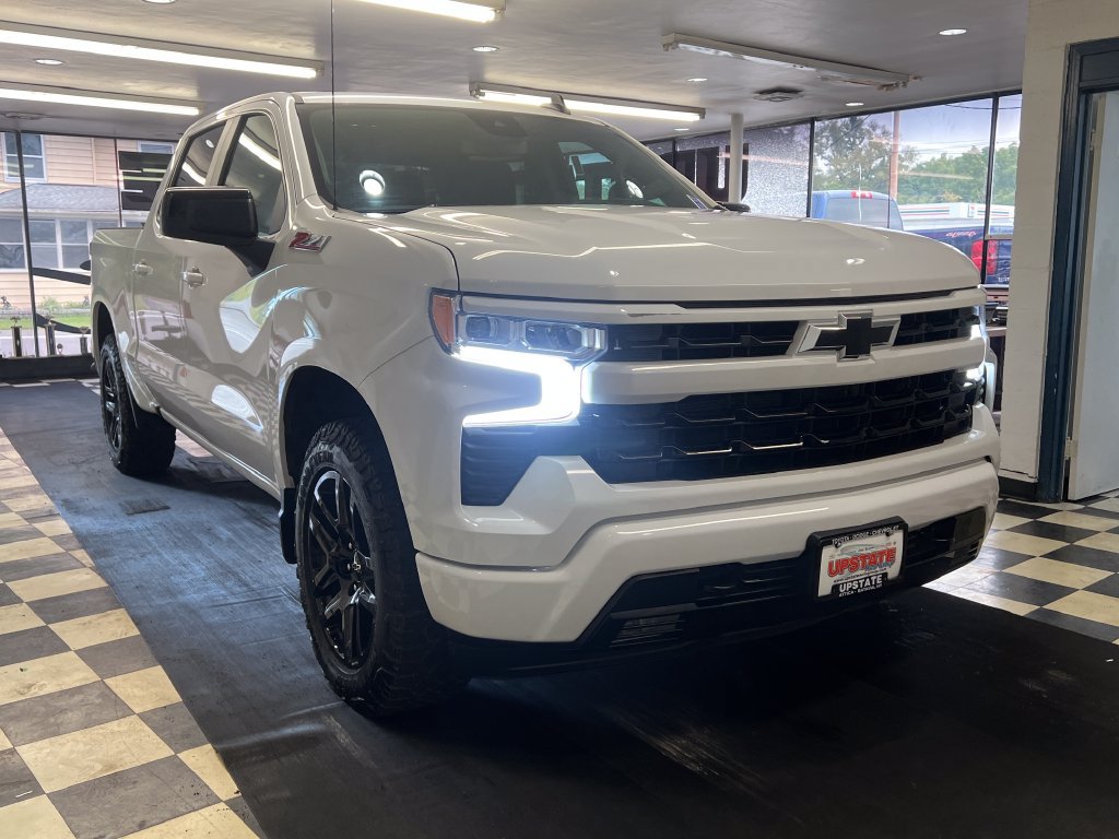Used 2024 Chevrolet Silverado 1500 RST AWD/4WD image 1