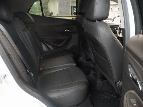 Certified 2022 Buick Encore Preferred w/ Safety Package image 28