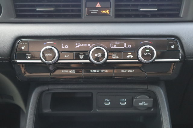 New 2026 Honda Pilot Touring image 14