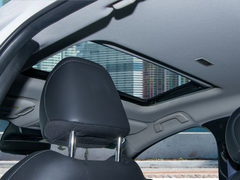 Used 2025 MAZDA CX-30 AWD 2.5 S w/ Preferred Package image 25