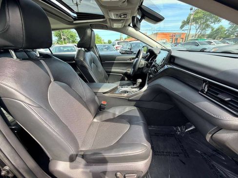 Used 2021 Toyota Camry XLE w/ Navigation Upgrade Package FWD image 23