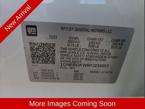 Used 2023 Chevrolet Traverse LT FWD image 8