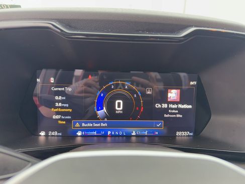 Used 2024 Chevrolet Colorado LT RWD image 15