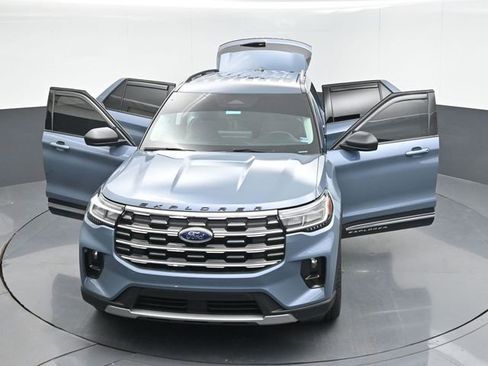Certified 2025 Ford Explorer Active w/ Active Comfort Package RWD image 55