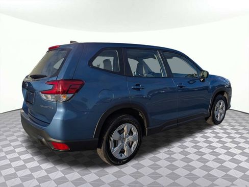 Used 2024 Subaru Forester image 3