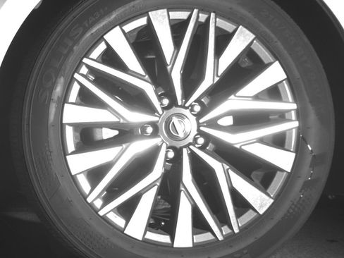 Used 2025 Nissan Altima 2.5 SV image 12