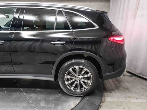 Used 2024 Mercedes-Benz GLC 300 image 7