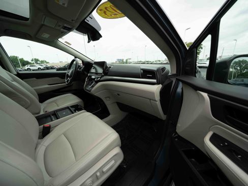 Used 2025 Honda Odyssey EX-L image 26