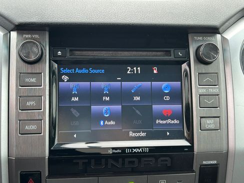 Used 2015 Toyota Tundra SR5 w/ SR5 Upgrade Package image 20