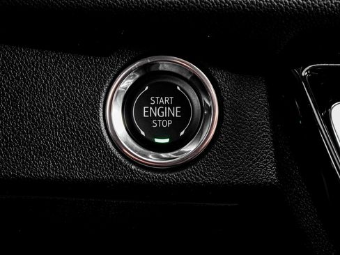 New 2026 Chevrolet Traverse Z71 image 28