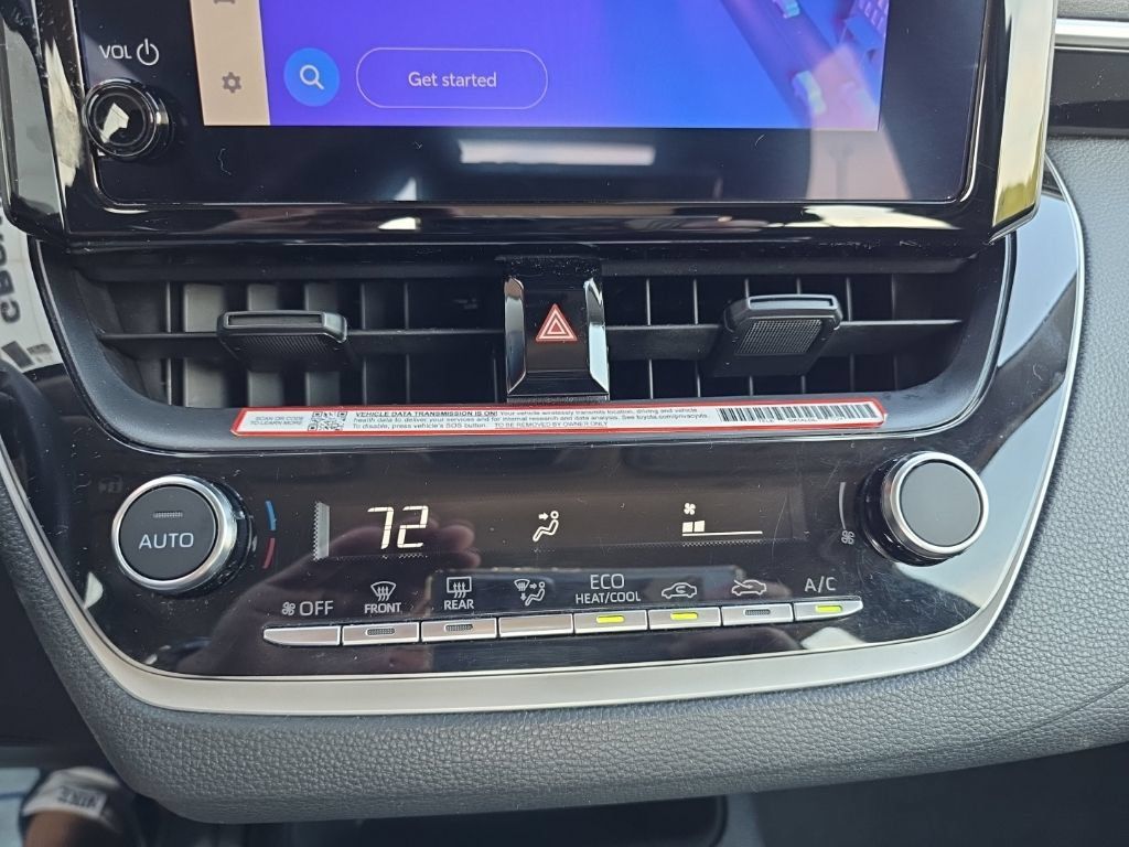 Used 2025 Toyota Corolla LE FWD image 24