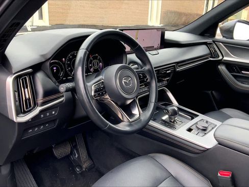 Used 2024 MAZDA CX-90 Plug-In Hybrid w/ Premium Plus image 18