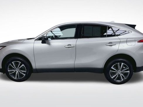 Certified 2024 Toyota Venza LE image 21