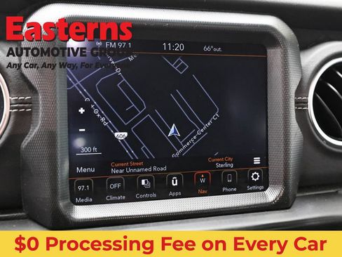 Used 2023 Jeep Wrangler Unlimited Sahara AWD/4WD image 19