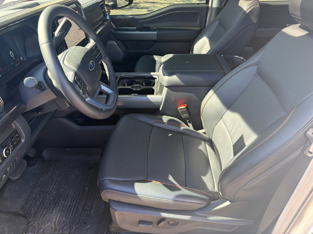 Used 2026 Ford F250 Lariat w/ Lariat Ultimate Package AWD/4WD image 11
