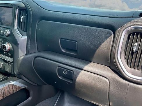 Used 2021 GMC Sierra 2500 Denali w/ Denali Ultimate Package AWD/4WD image 27