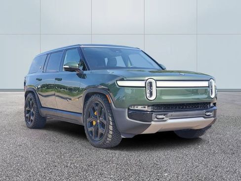 Used 2023 Rivian R1S Adventure AWD/4WD image 3