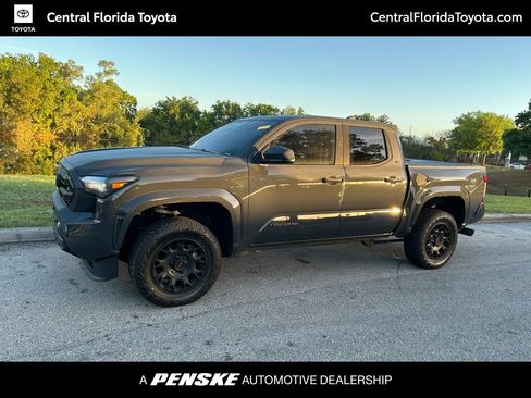 Certified 2025 Toyota Tacoma SR5 image 1