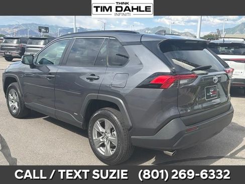 Used 2024 Toyota RAV4 LE AWD/4WD image 8