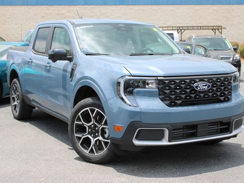 New 2026 Ford Maverick Lariat w/ 4K Tow Package AWD/4WD image 11