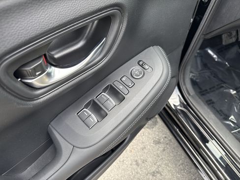Certified 2023 Honda HR-V EX-L image 15