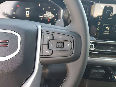 New 2026 GMC Sierra 1500 Elevation w/ X31 Off-Road Package AWD/4WD image 32