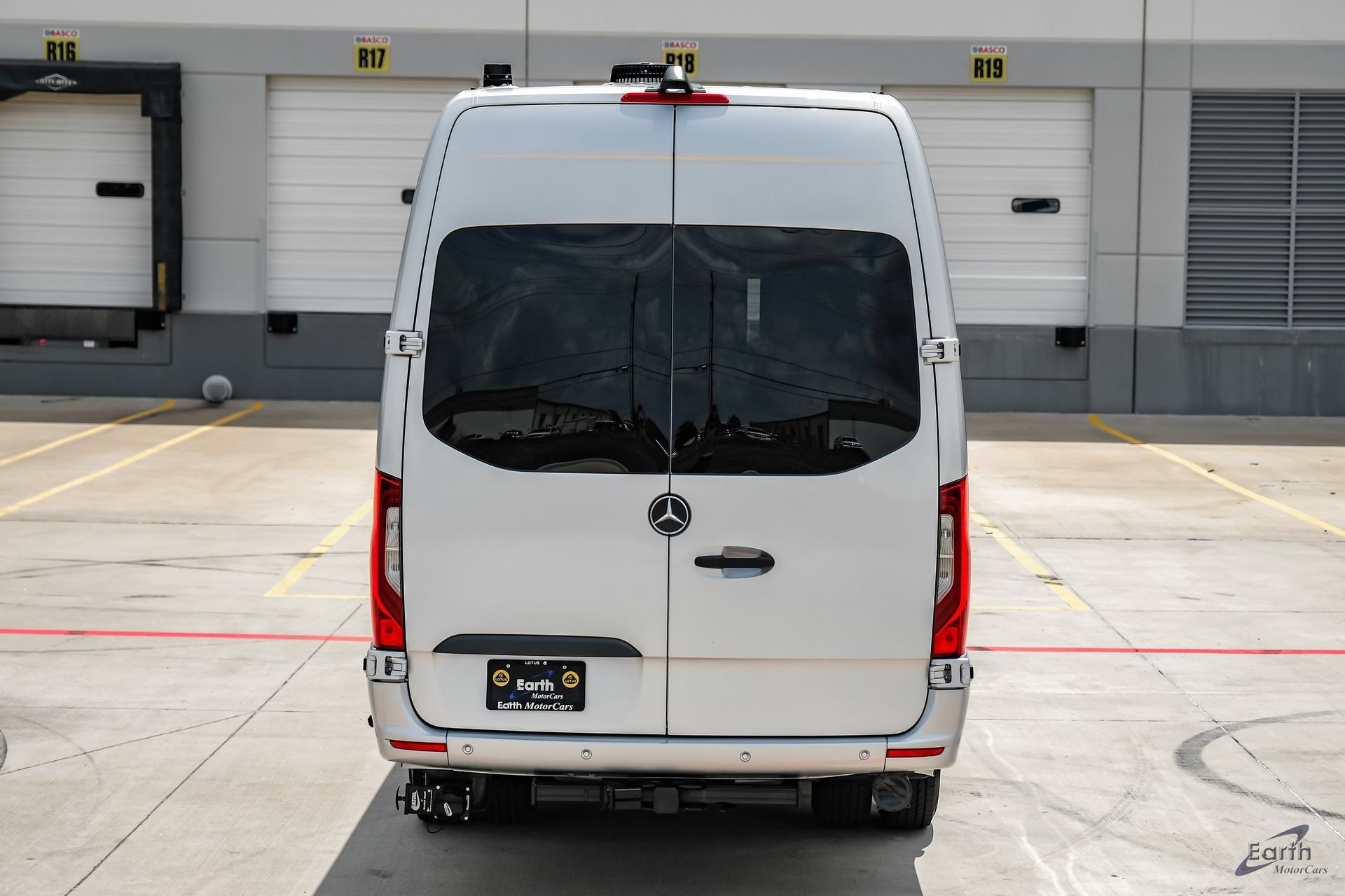 Used 2023 Mercedes-Benz Sprinter 3500 image 13
