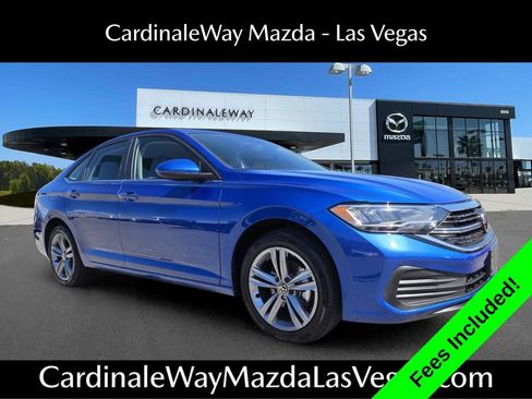 Used 2024 Volkswagen Jetta SE FWD image 1