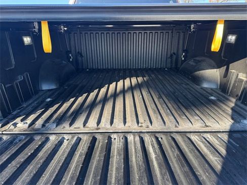 Used 2023 Toyota Tundra Platinum image 17