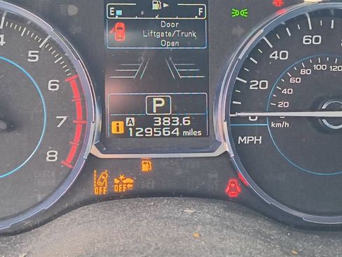 Used 2018 Subaru Forester 2.5i Touring AWD/4WD image 12