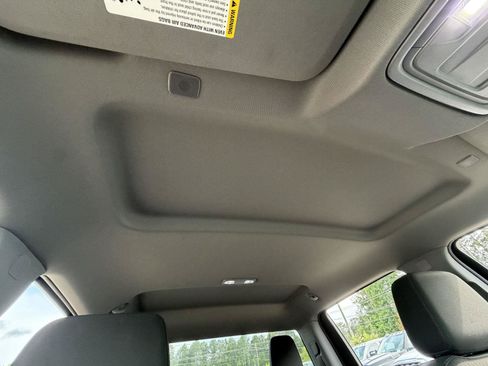 Used 2024 Chevrolet Silverado 1500 LT Trail Boss w/ Protection Package AWD/4WD image 21