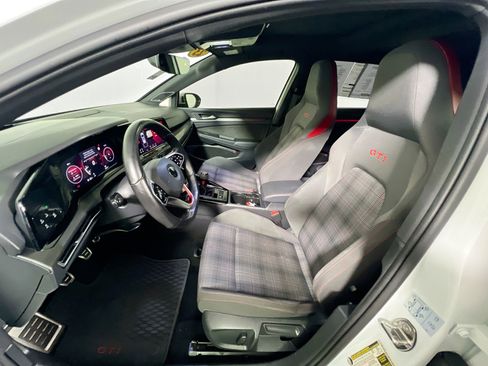 Used 2023 Volkswagen GTI Autobahn image 14