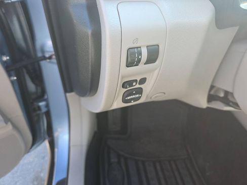 Used 2012 Subaru Forester 2.5X Premium AWD/4WD image 10