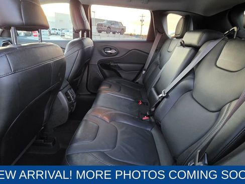 Used 2023 Jeep Cherokee Altitude Lux image 13