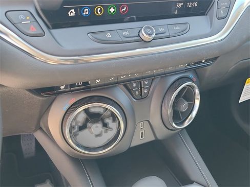 New 2026 Chevrolet Blazer LT image 27