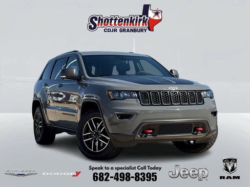 Used 2021 Jeep Grand Cherokee Trailhawk AWD/4WD image 1