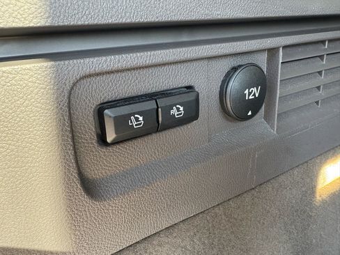 Used 2018 Lincoln MKX Select w/ Select Plus Package image 5