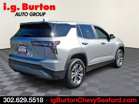 New 2026 Chevrolet Equinox LT w/ Convenience Package II image 4