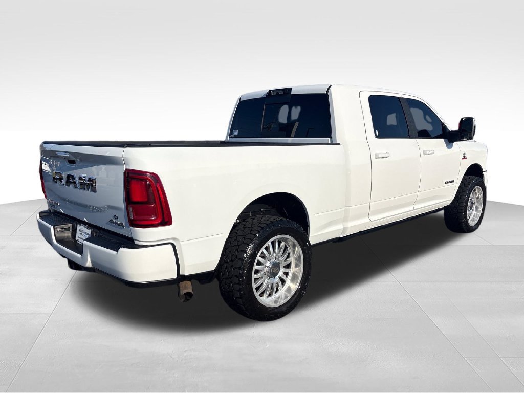 Used 2025 RAM 2500 Laramie AWD/4WD image 5