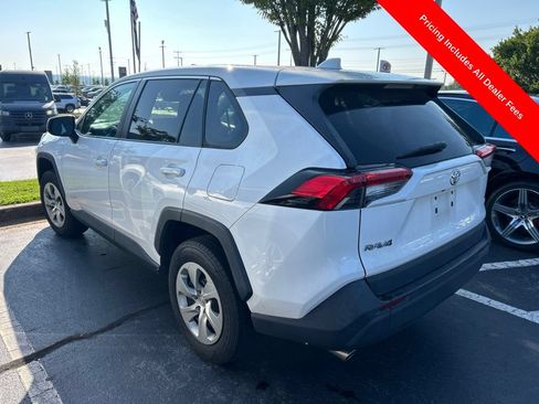 Used 2022 Toyota RAV4 LE FWD image 7