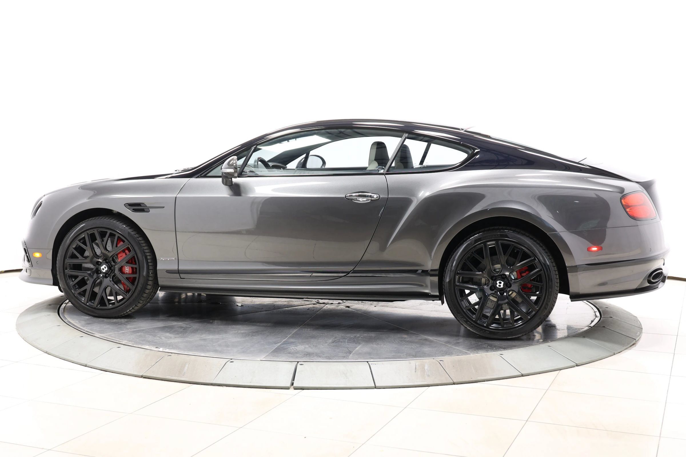 Used 2017 Bentley Continental GT Supersports AWD/4WD image 10