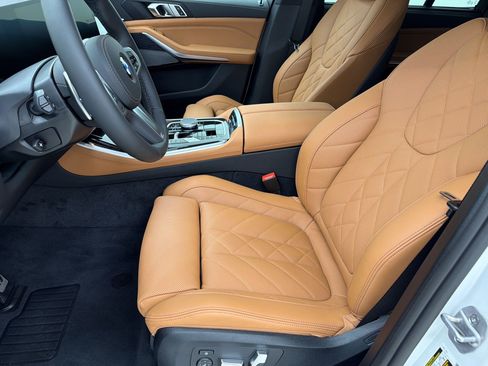 New 2026 BMW X5 sDrive40i w/ M Sport Package RWD image 5