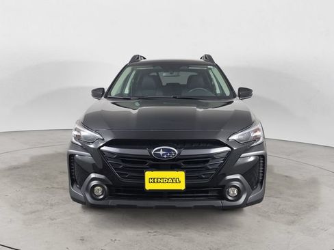 Certified 2025 Subaru Outback Premium AWD/4WD image 8