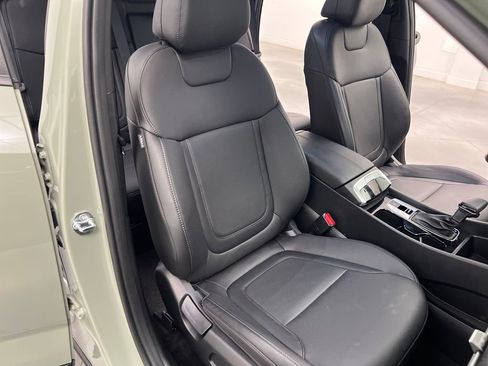 Used 2025 Hyundai Santa Cruz SEL FWD image 22