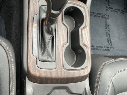 Used 2021 GMC Canyon Denali image 15