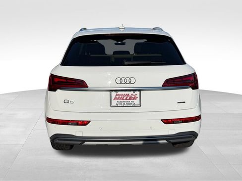 Used 2023 Audi Q5 2.0T Premium w/ Convenience Package AWD/4WD image 7
